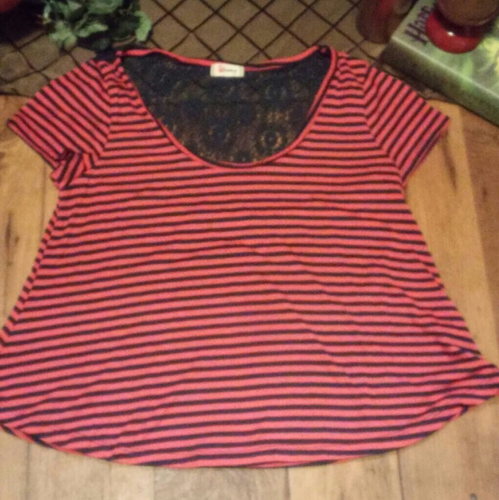 💜Crop Tee
